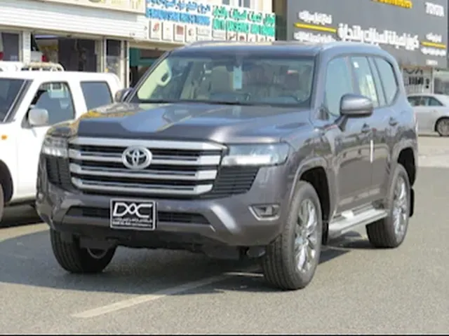 Photo of 2024 Toyota Land Cruiser GXR