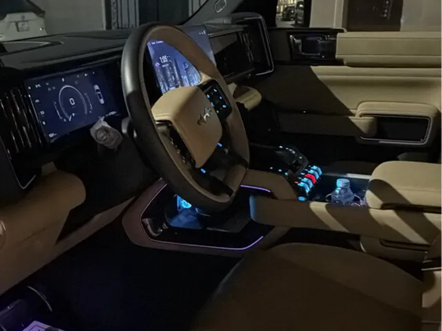 Photo of 2025 Leopard 5