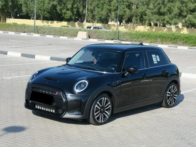 Photo of 2023 Mini Cooper S