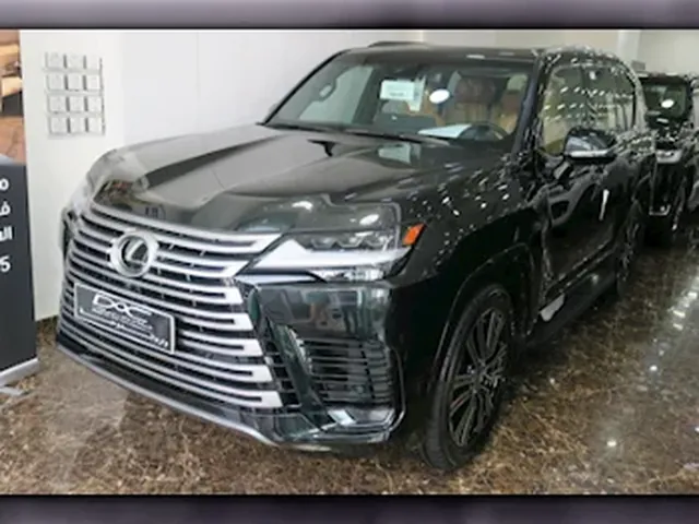 صورة 2024 لكزس LX 600 لكجري