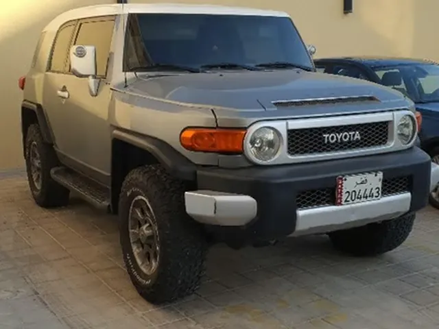 صورة 2012 تويوتا اف جي كروزر