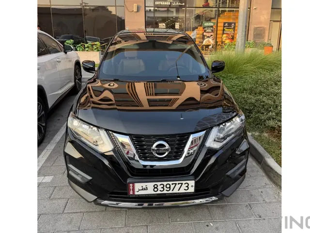 صورة 2022 نيسان اكس-تريل SL