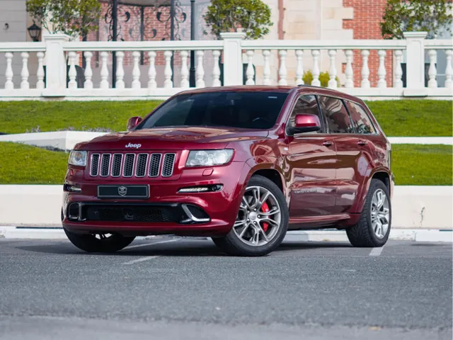 Photo of 2013 Jeep Grand Cherokee SRT