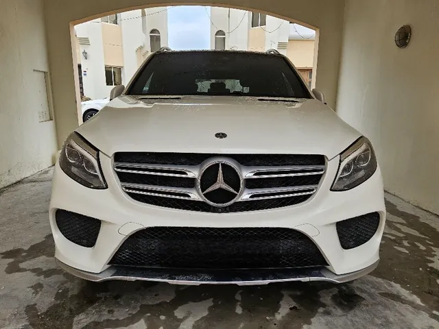 Photo of 2018 Mercedes-Benz GLE 400