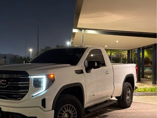 Photo of 2023 GMC Sierra 1500 AT4