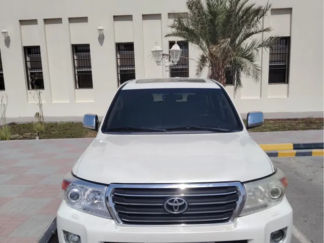 Photo of 2008 Toyota Land Cruiser GX