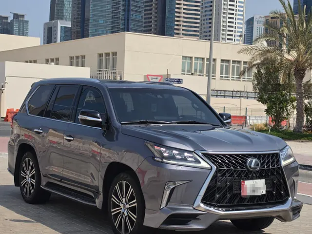 Photo of 2019 Lexus LX 570 S
