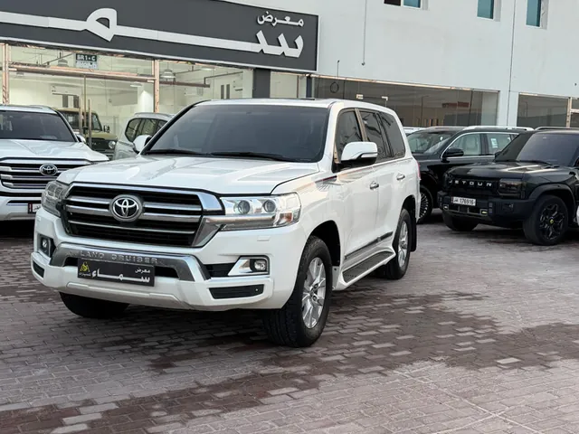 Photo of 2019 Toyota Land Cruiser GXR