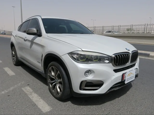 صورة 2015 بي إم دبليو X6