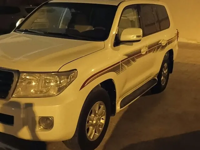 Photo of 2012 Toyota Land Cruiser GX