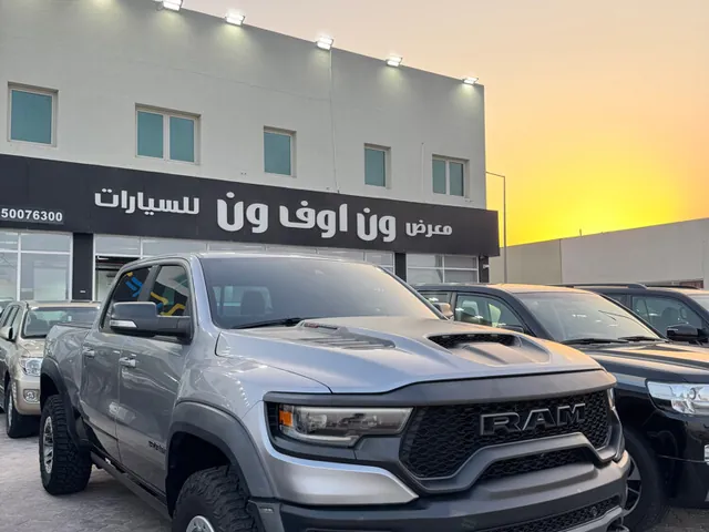 صورة 2021 دودج رام 1500 TRX