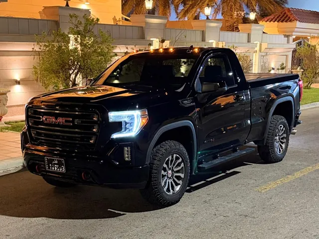 Photo of 2021 GMC Sierra 1500 AT4