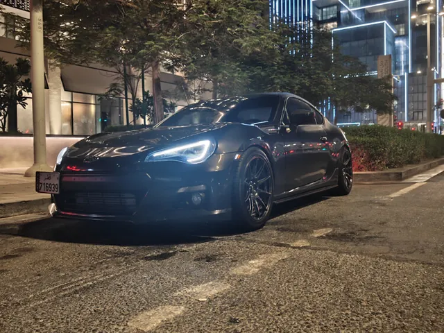 صورة 2014 سوبارو BRZ