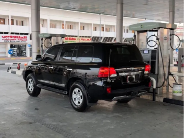 Photo of 2015 Toyota Land Cruiser VXR