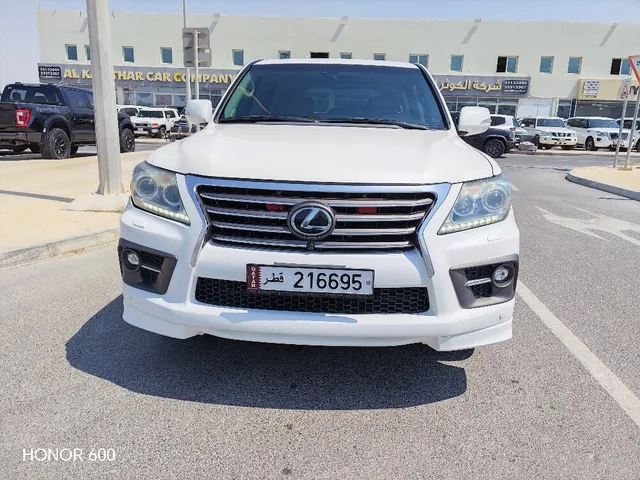 Photo of 2012 Lexus LX 570