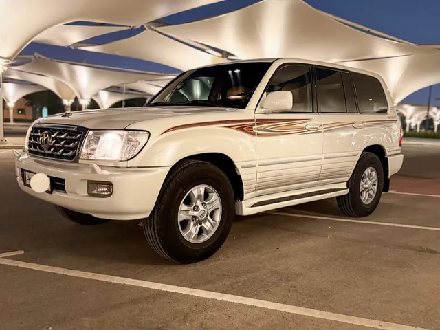 Photo of 2007 Toyota Land Cruiser GXR