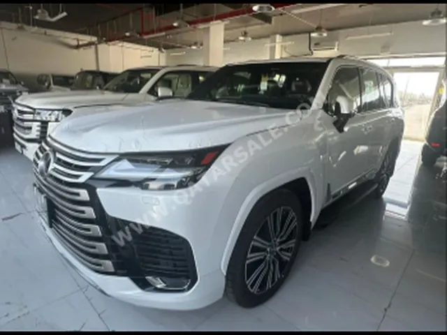 صورة 2024 لكزس LX 600 لكجري