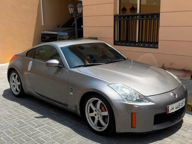 صورة 2009 نيسان 350Z