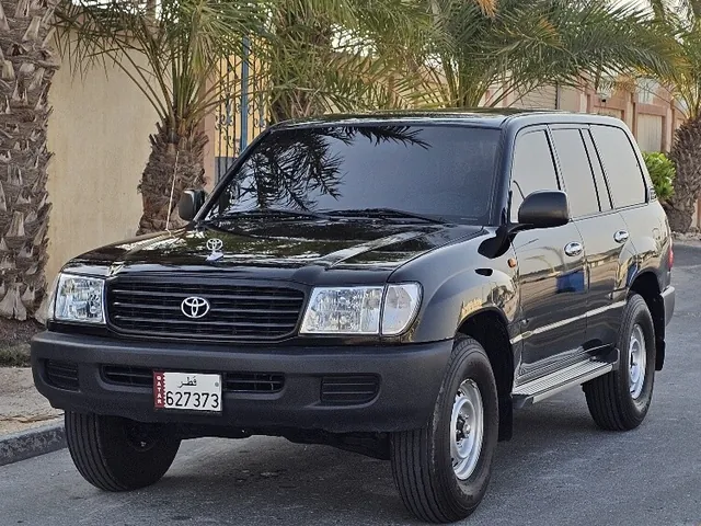 Photo of 2001 Toyota Land Cruiser G