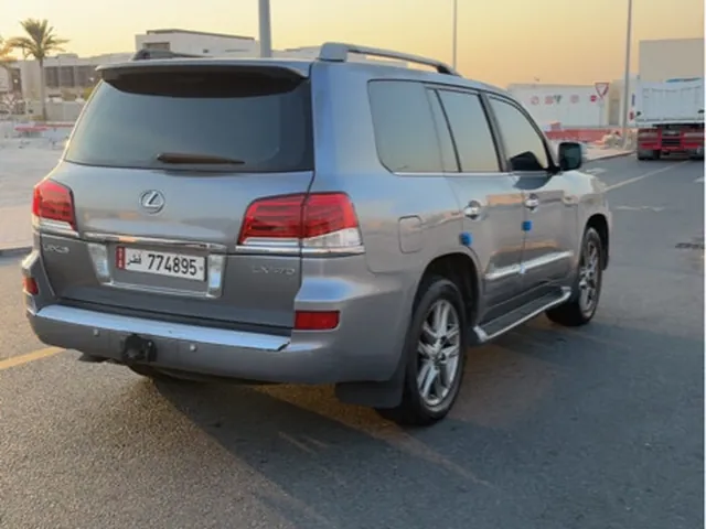 Photo of 2008 Lexus LX 570