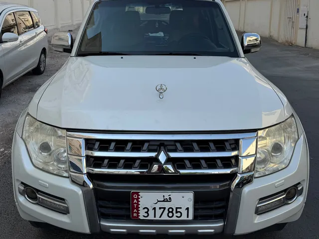 صورة 2015 ميتسوبيشي باجيرو GLS