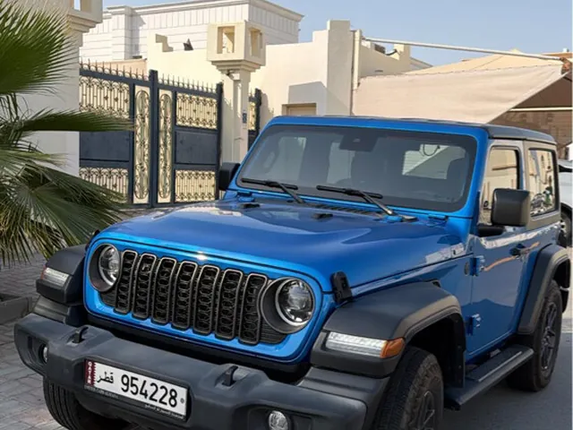 صورة 2024 جيب رانجلر سبورت