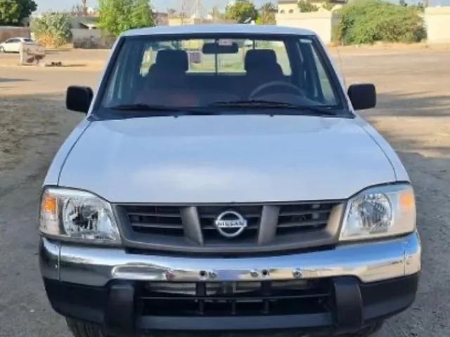 Photo of 2009 Nissan Pickup