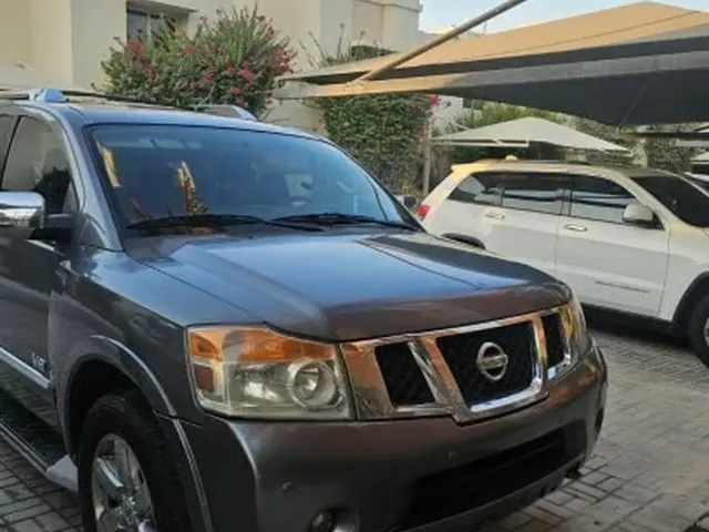 Photo of 2015 Nissan Armada LE