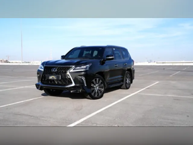 صورة 2019 لكزس LX 570 S