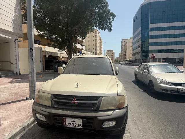 Photo of 2002 Mitsubishi Pajero GLS