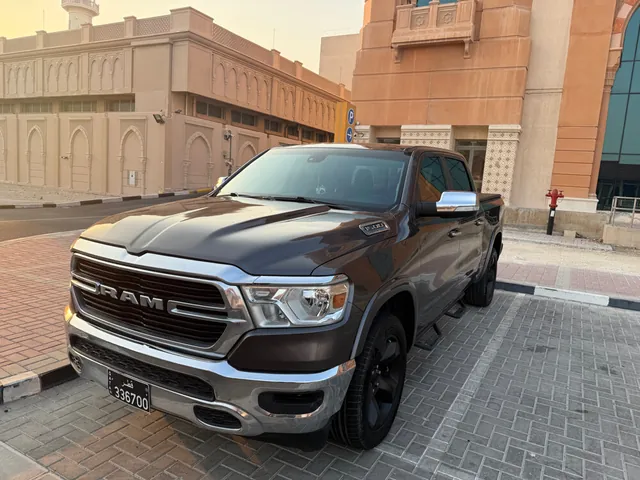 صورة 2020 دودج رام 1500 بيغ هورن