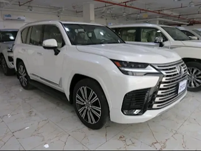 Photo of 2024 Lexus LX 600 Luxury