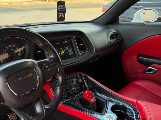 Photo of 2015 Dodge Challenger SRT Hellcat