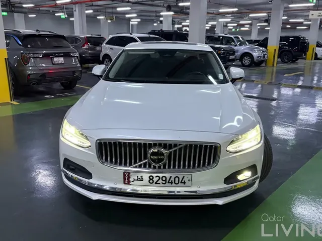 Photo of 2023 Volvo S90