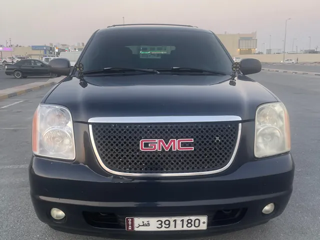Photo of 2008 GMC Yukon Denali