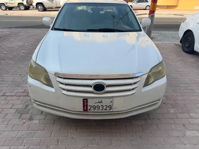Photo of 2005 Toyota Avalon XL