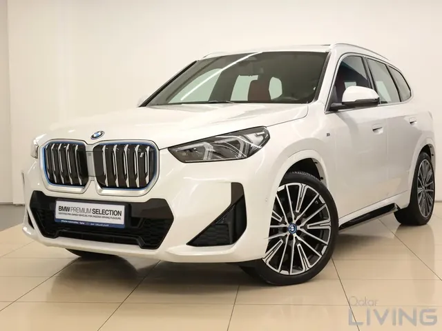 Photo of 2024 BMW iX
