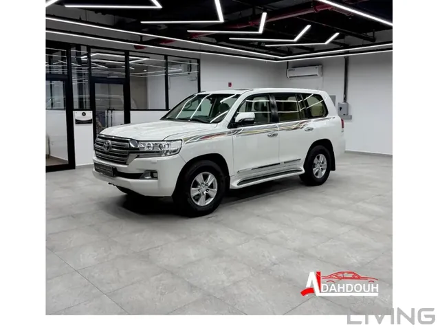 Photo of 2017 Toyota Land Cruiser GXR