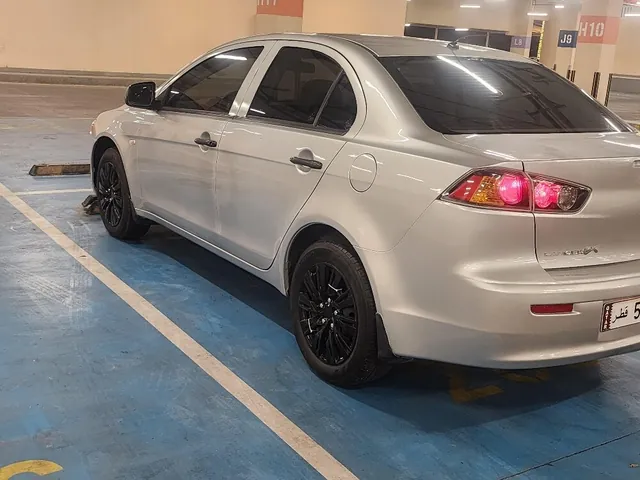 صورة 2014 ميتسوبيشي لانسر EX