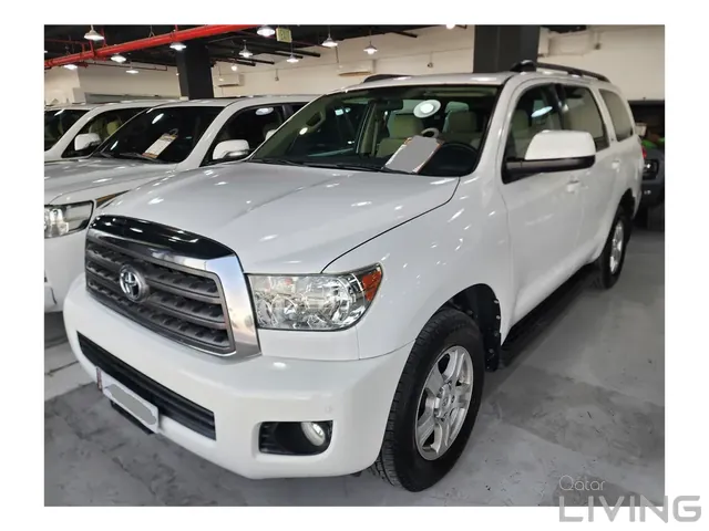 Photo of 2015 Toyota Sequoia