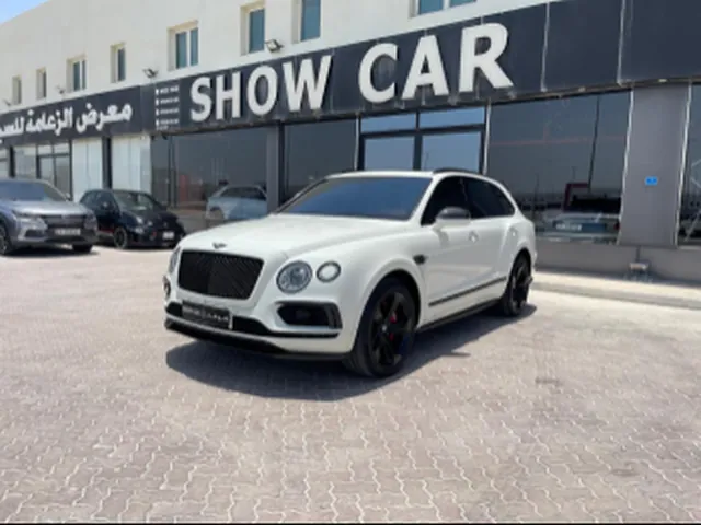 صورة 2018 بنتلي بنتايجا