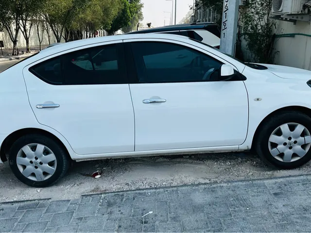 صورة 2022 نيسان صني