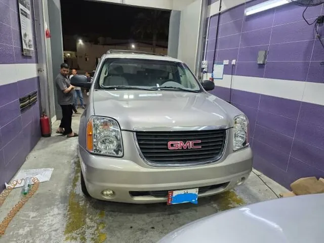 Photo of 2009 GMC Yukon Denali