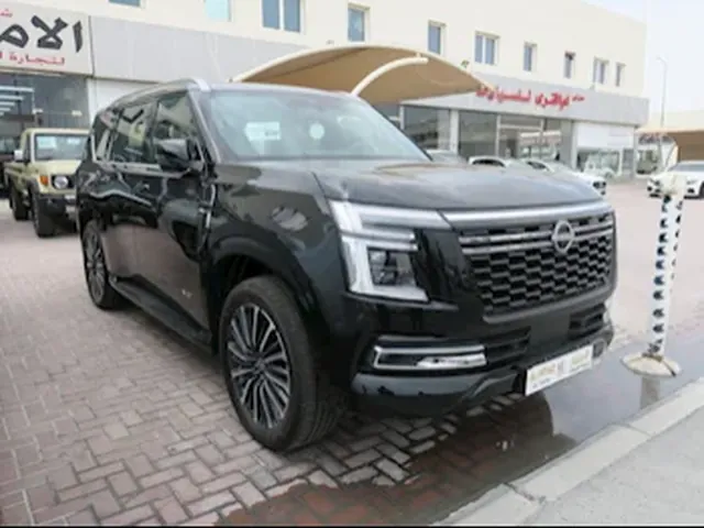 صورة 2025 نيسان باترول بلاتينيوم