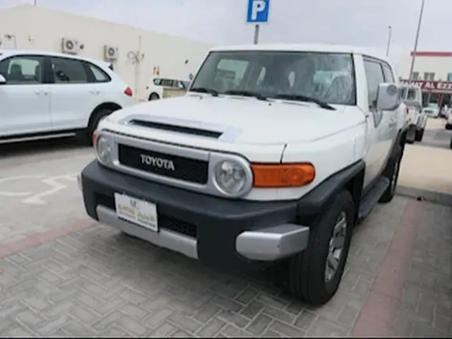 صورة 2016 تويوتا اف جي كروزر TRD