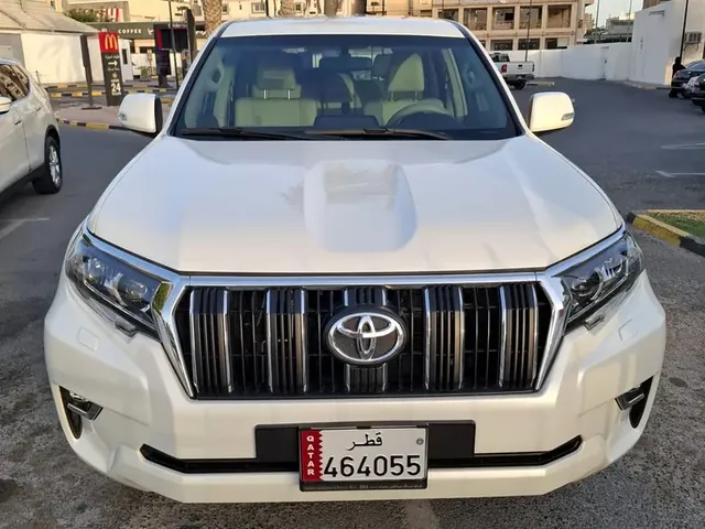 صورة 2023 تويوتا لاند كروزر برادو TXL