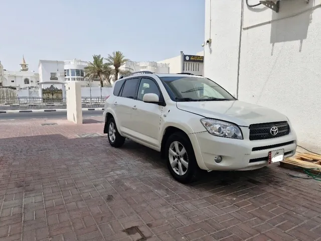 صورة 2008 تويوتا RAV4