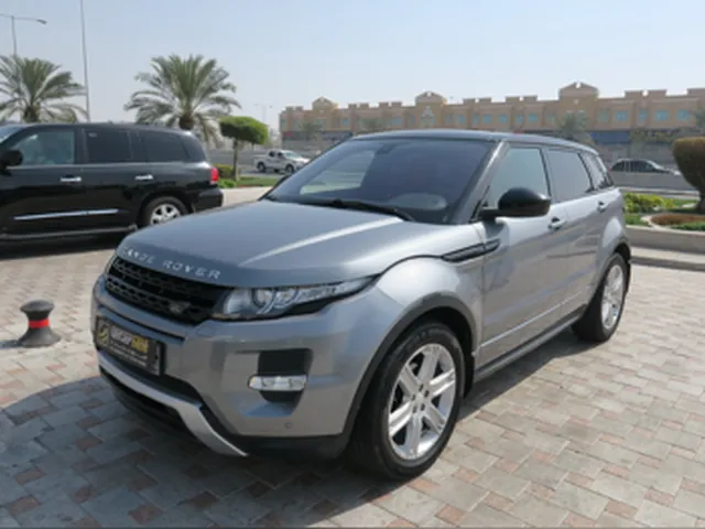 صورة 2015 رنج روڤر إيفوك