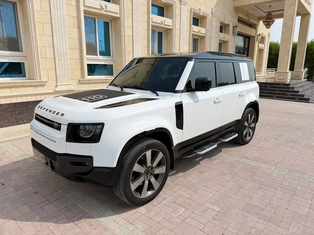 Photo of 2026 Land Rover Defender 110 HSE