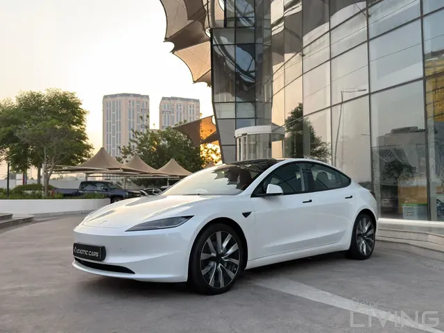 صورة 2025 تيسلا Model 3 لونج رينج
